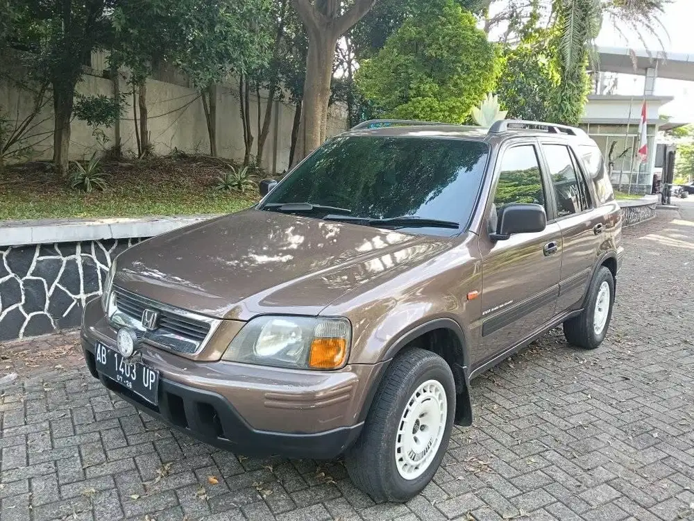Honda CRV 2.0 Th 2000 a/t (Gen1) Coklat Metalik Siap Pakai