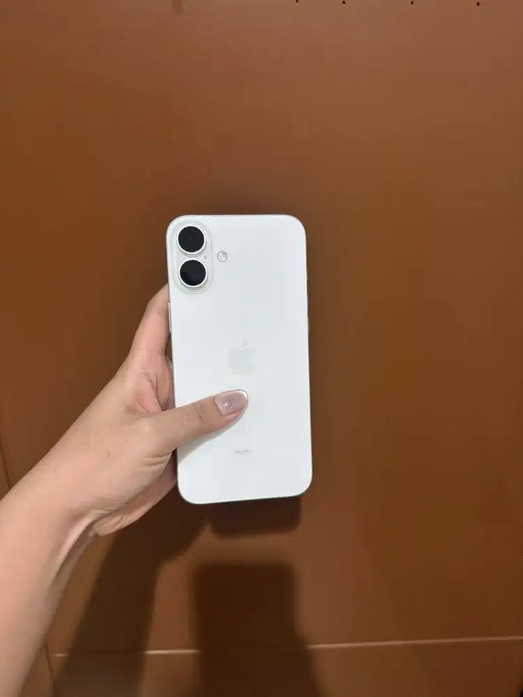 Jual Iphone 16 Plus 128 Gb garansi masih aktif tangan pertama Resmi