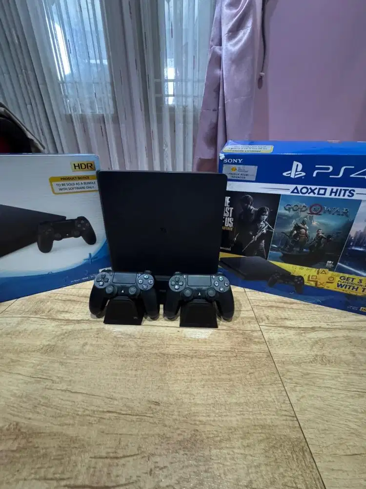 Playstation 4 slim 1tb