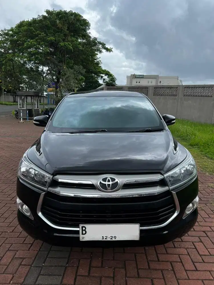 Innova reborn V a/t diesel 2017