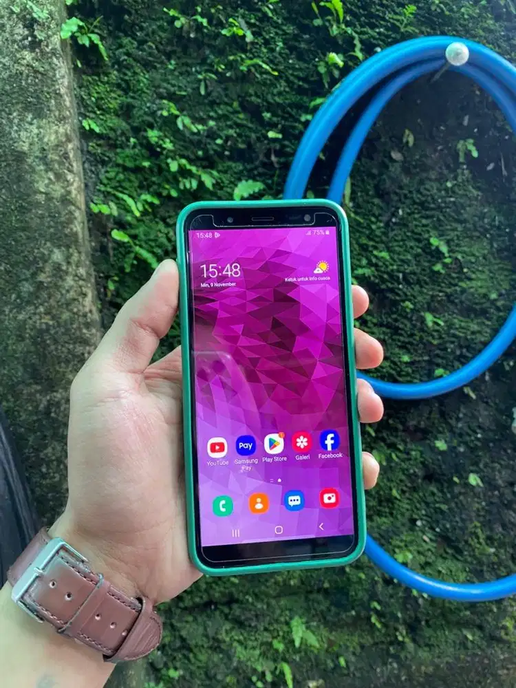 samsung j6 3/32gb layar amoled minat silahkan