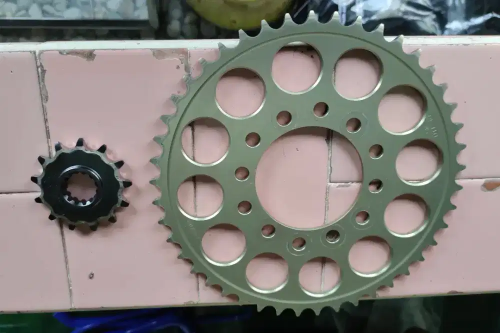 Dijual Gear seat Sunstar ZX25R