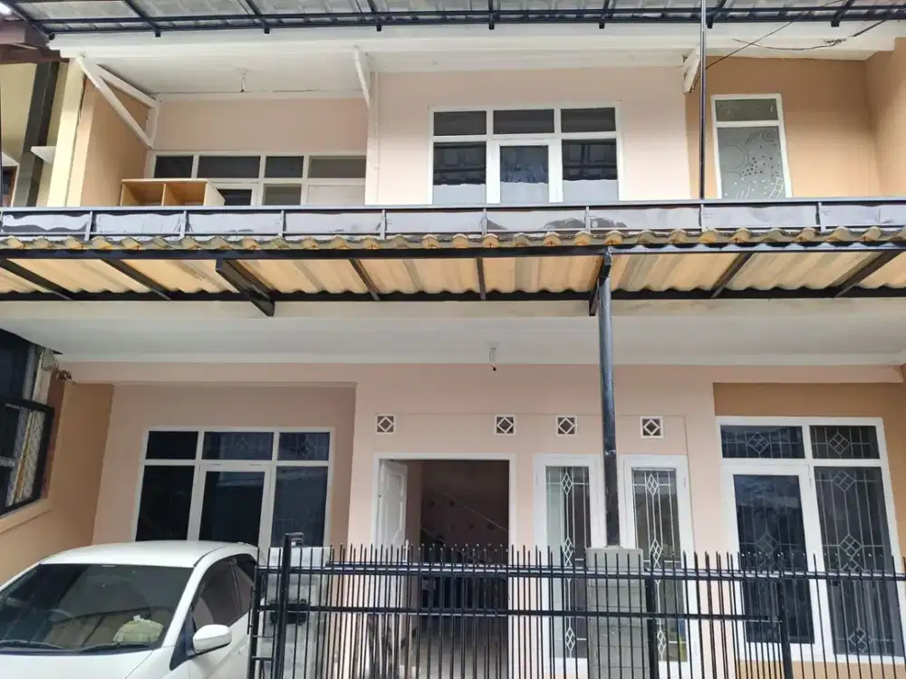 Rumah 2 Lantai Taman Cibaduyut Indah TCI