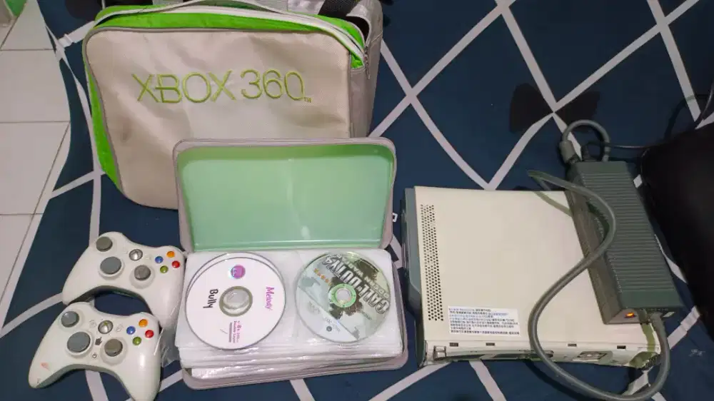 Xbox 360 60gb Fullset ORI + ratusan games Minus Murah