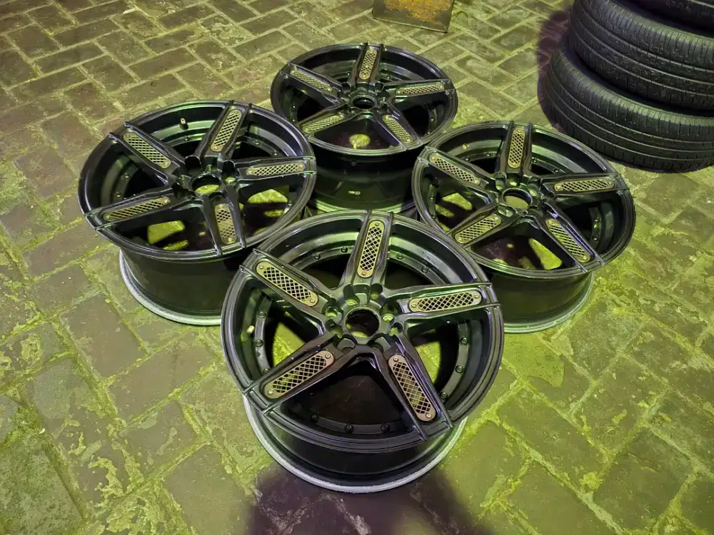 Velg ADV R16 Vinfast Avanza Xenia Livina Confero Alvez Kijang Panther