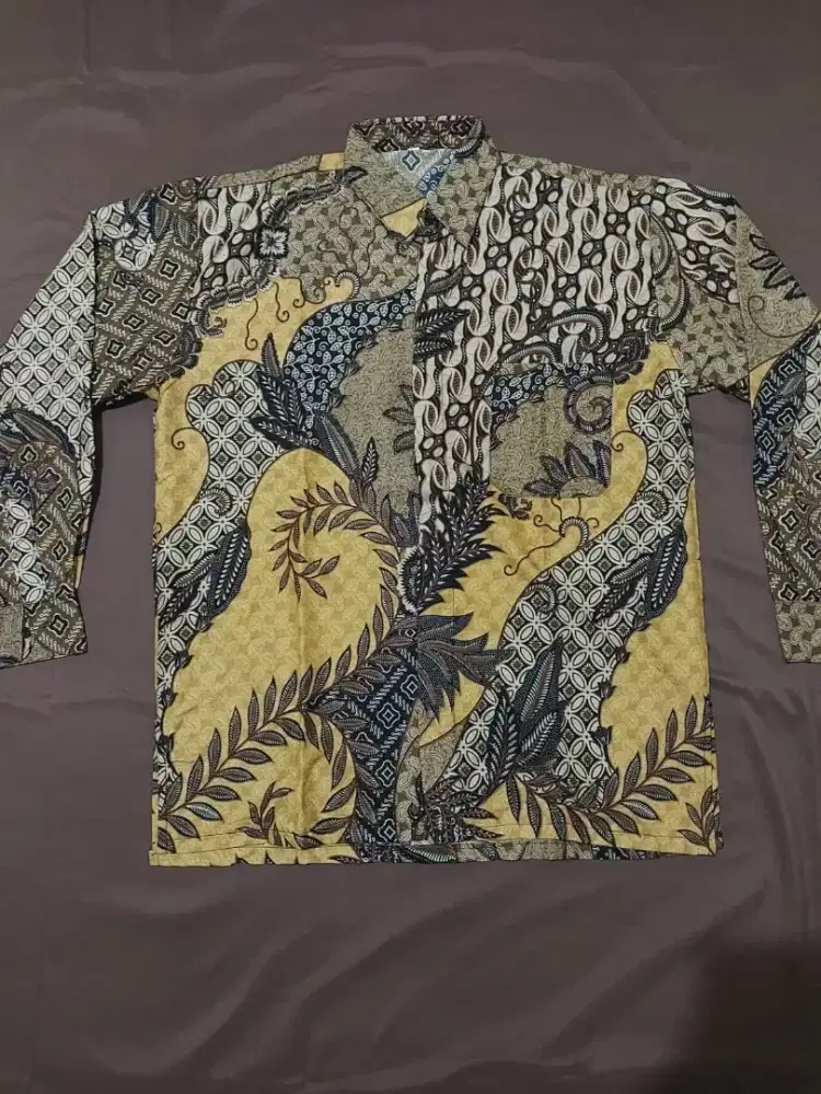Kemeja batik tangan panjang cuma 1x pakai size L