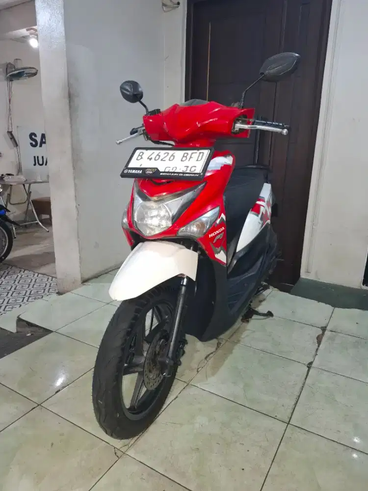 HONDA BEAT POP ESP 2015, MERAH PUTIH ISTIMEWA