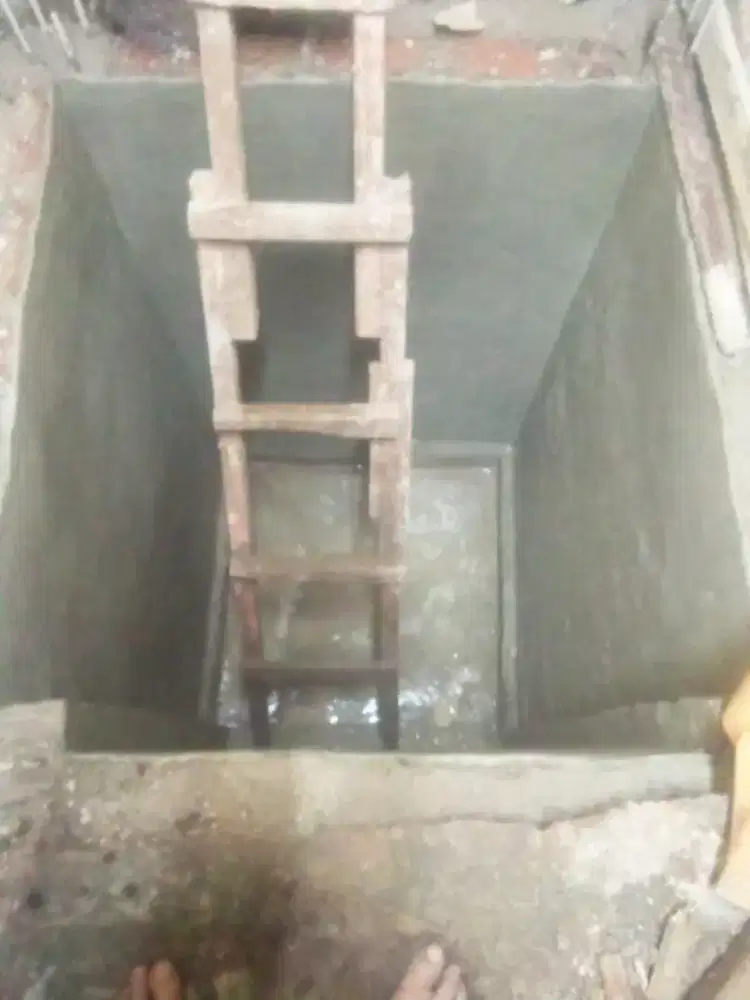 Tukang bangunan cari kerja