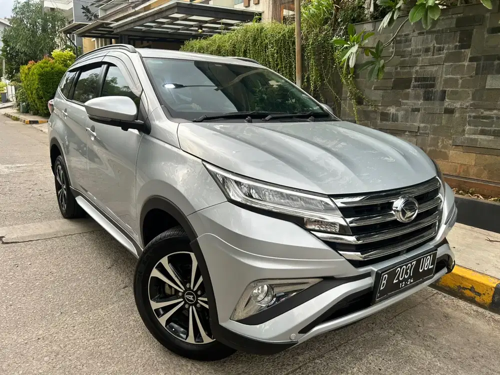 Daihatsu Terios R deluxe 2019 Bensin