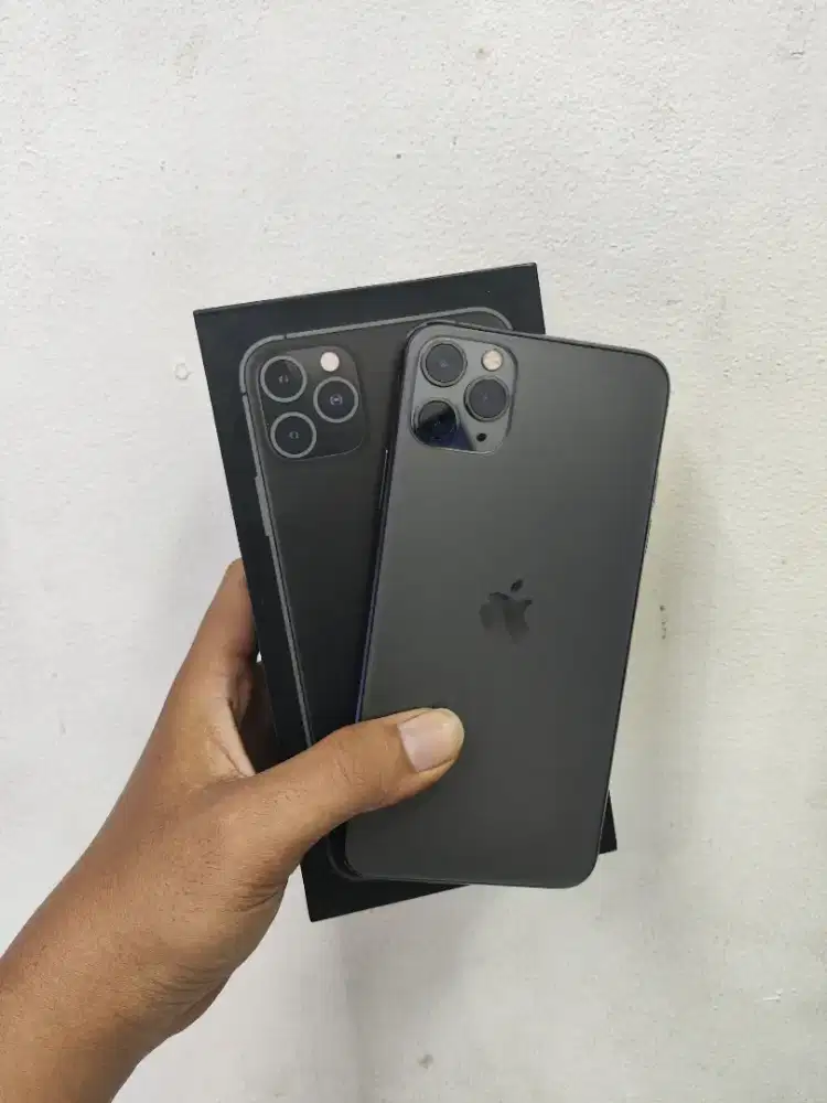 IPHONE 11 PROMAX 256 FULLSET ALL OP NORMAL SIAP PAKAI