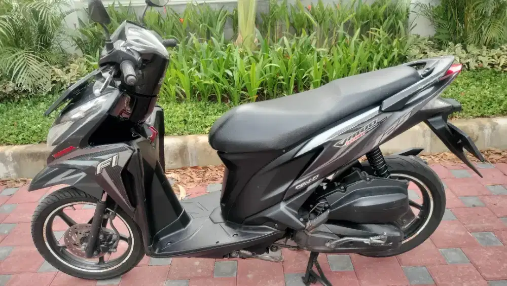Vario 125 kzr full orsinil