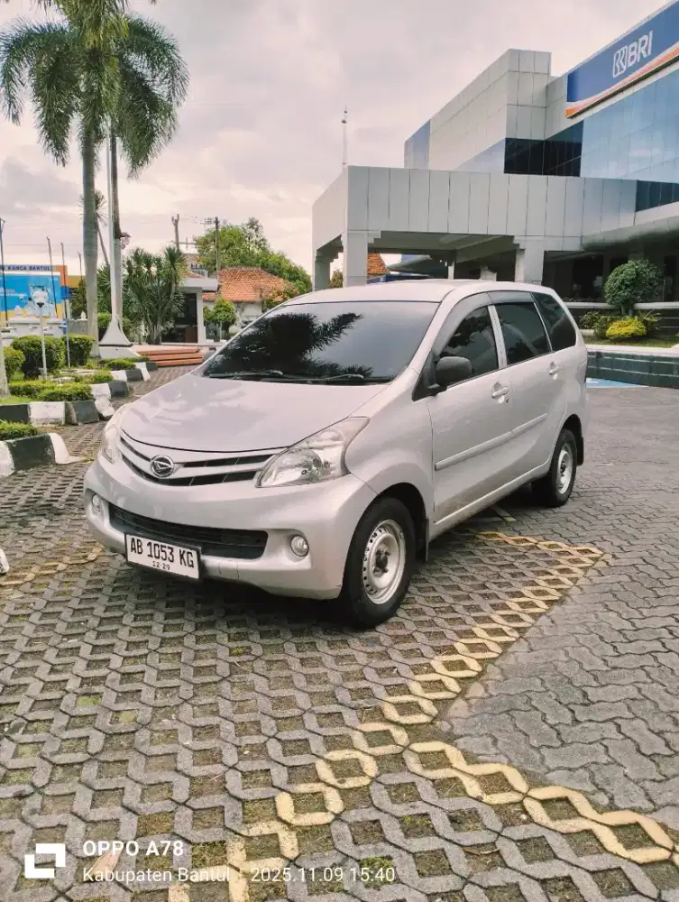 Daihatsu Xenia X VVT-i manual double airbag Tahun 2013