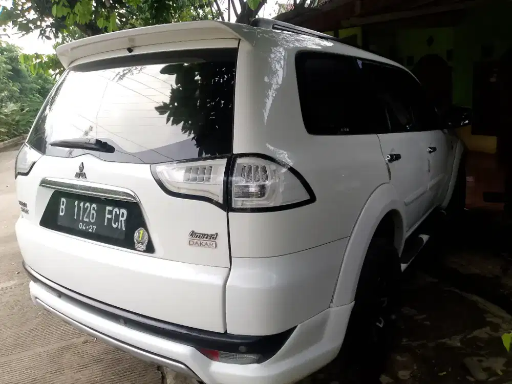 Pajero dakar thn 2013 limited