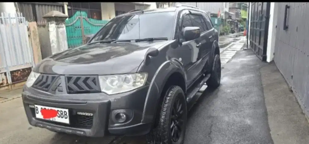 Pajero sport Dakar 4x2 A/T Diesel