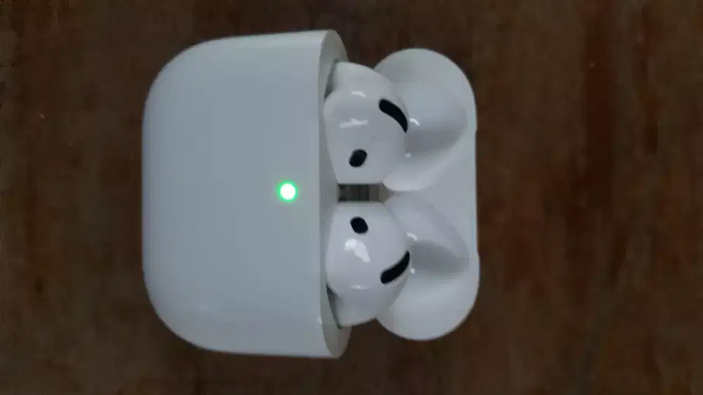 airpods apple gen 4