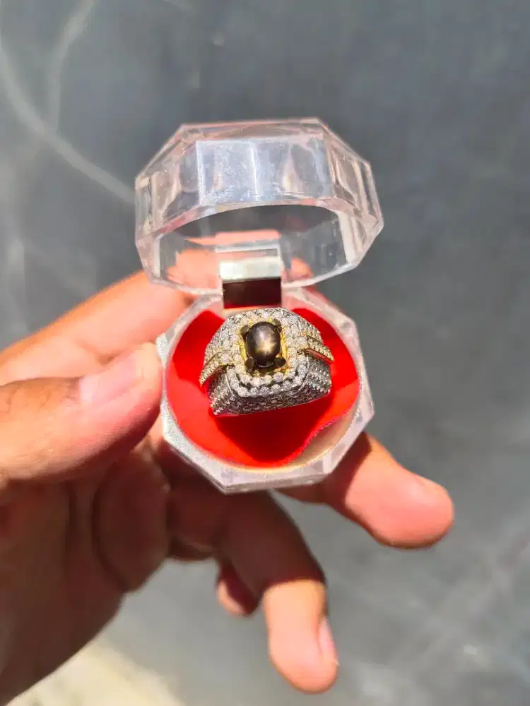 Batu Black Star Sapphire/safir