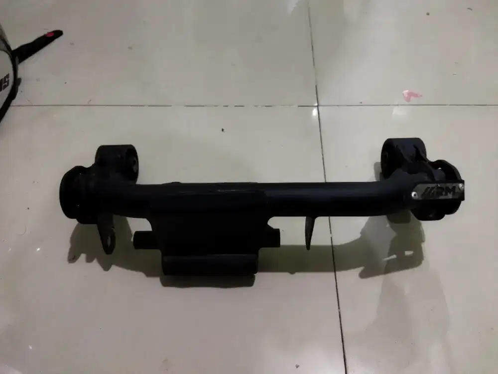 Mounting ARM beat deluxe