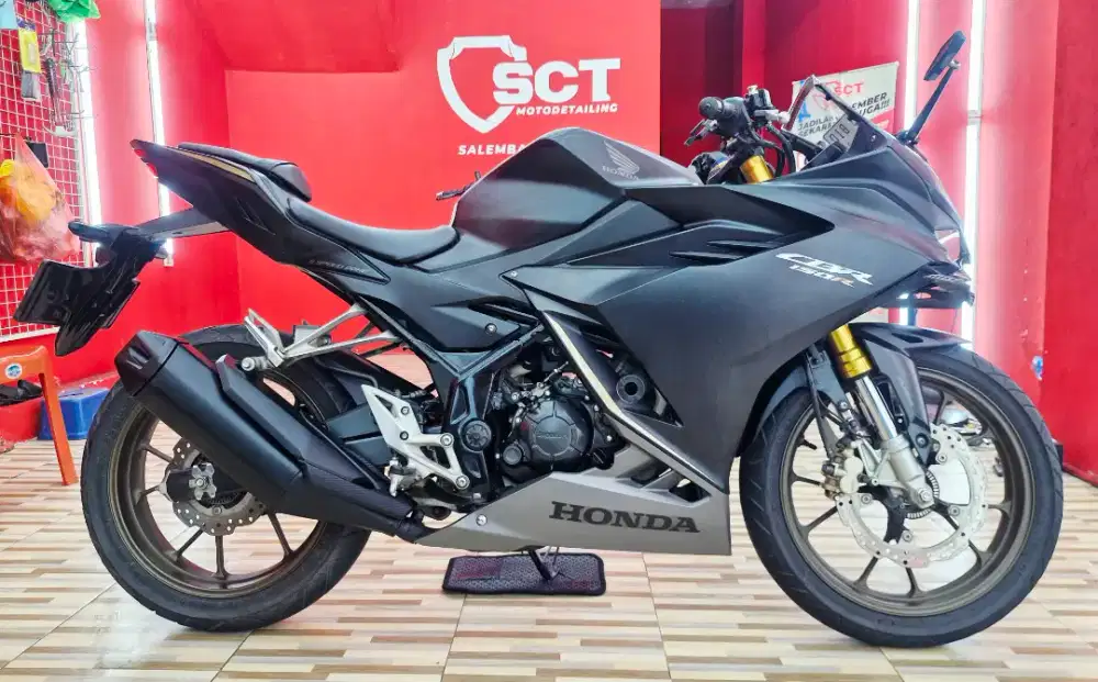 JualCpt90%LikeNew PjkJul26 HONDA CBR 150 ABS 2023 CBR 150R CBR 150 R