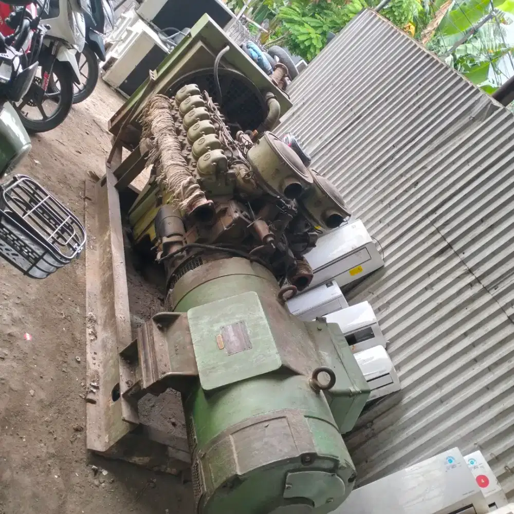 Genset merk mercy 190 kva