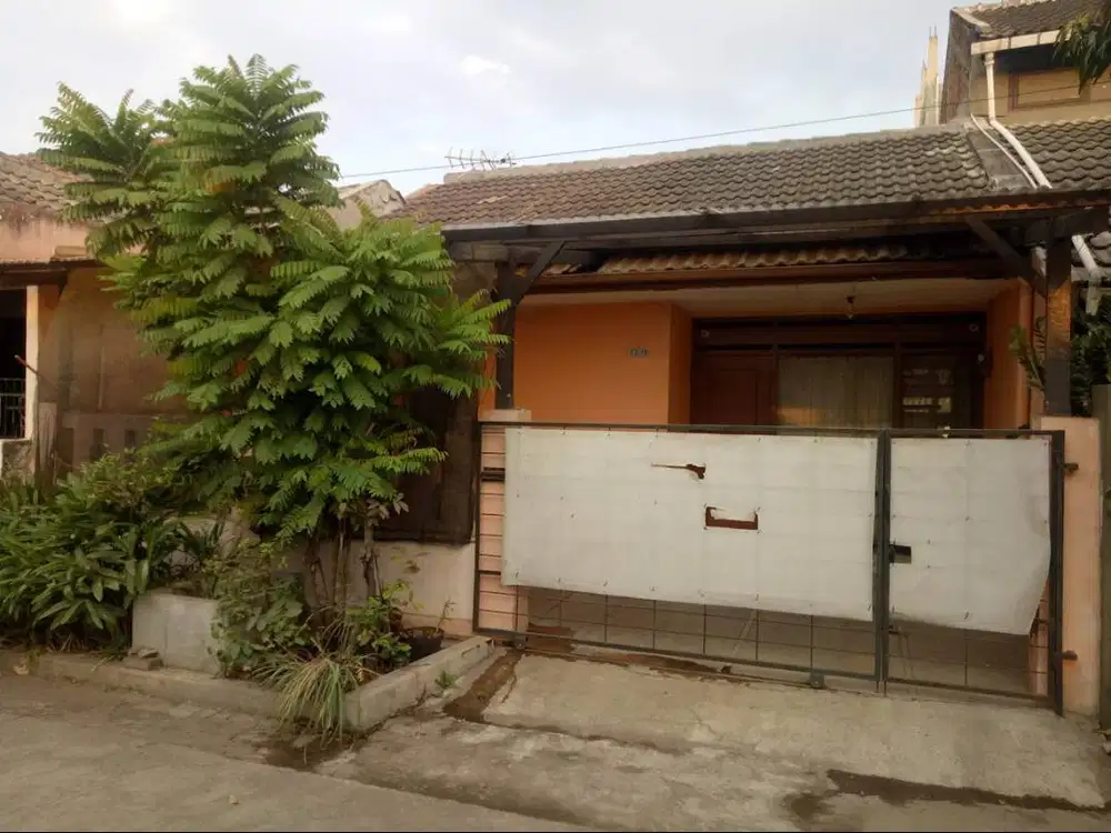 Dijual Rumah Di Komplek Margahayu Kencana, Kabupaten Bandung