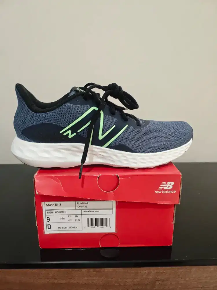 Sepatu New Balance 411 gray neon green sz 42,5