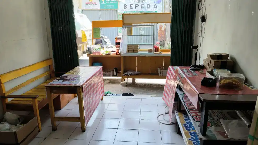 Di jual Barang2 bekas jualan masih baru
