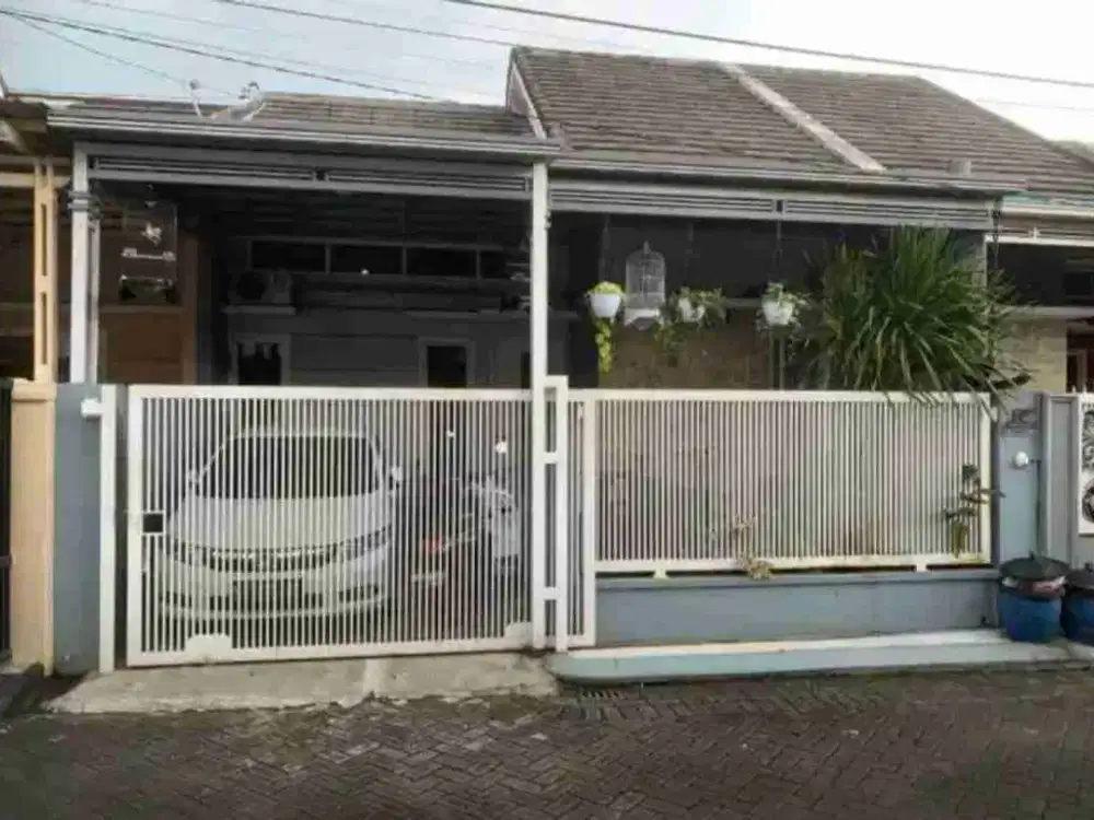 RUMAH DEKAT EXIT TOL PAKIS PERUM ROYAL GARDEN PAKIS MALANG