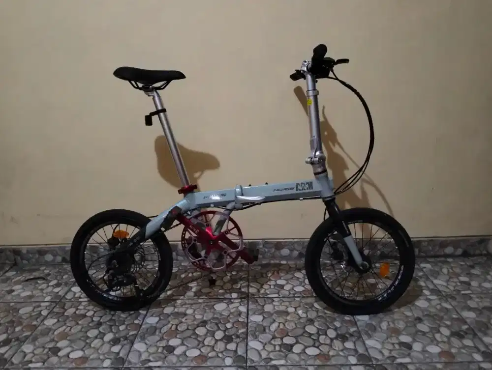 Sepeda lipat Pacific Noris ARM 16 inch Silver