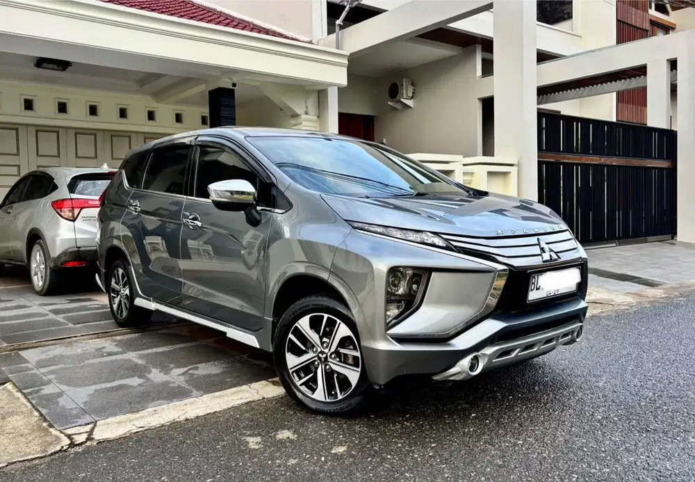 Xpander Ultimate super fresh!!