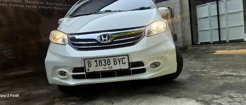 Honda Freed PSD 2013