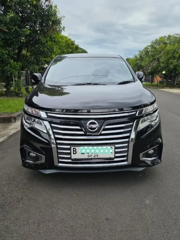 Nissan Elgrand 2.5 HWS NIK 2017 PEMAKAIAN 2018