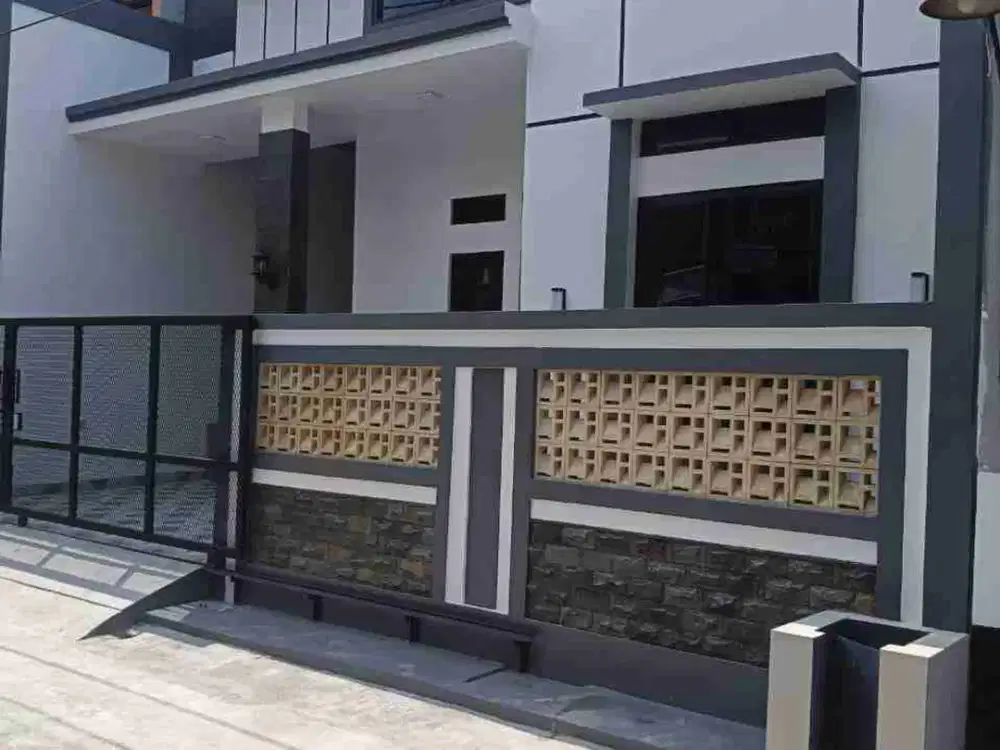 Rumah Baru Renov Bebas Banjir di Bekasi Jaya, Bekasi Timur