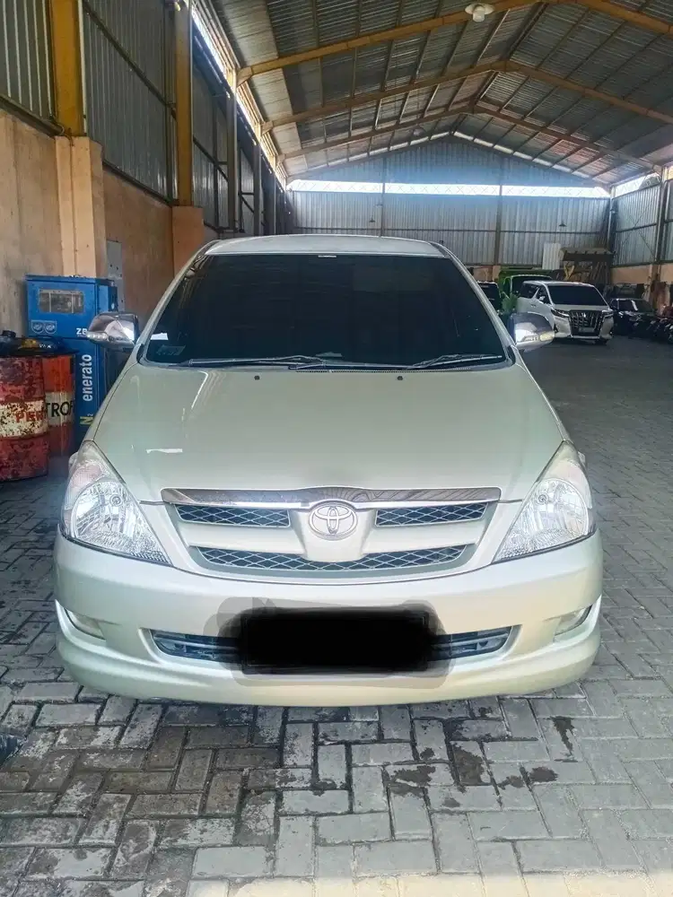 Toyota Kijang Innova tipe V 2008 - Bensin - Matic