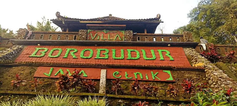 Dijual Villa Eksklusif 2 Lantai + 6 Cottage di Malino-SHM & Siap Huni