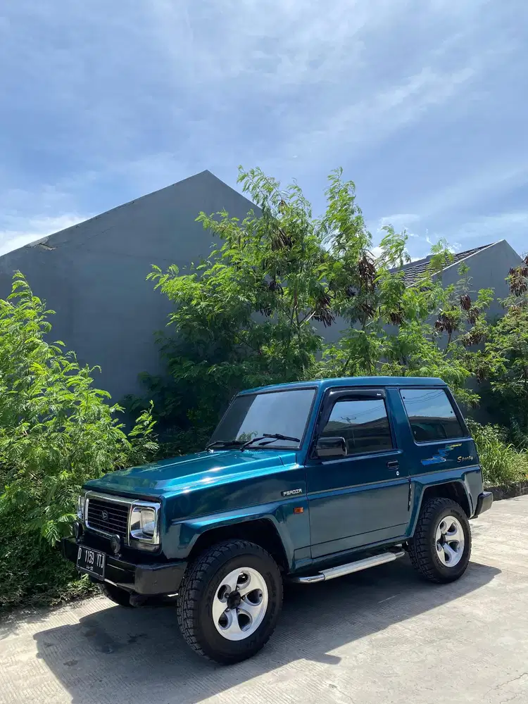 Daihatsu Feroza 1994 Bensin