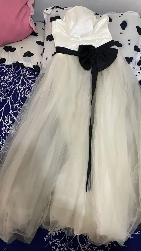 GAUN PITA MEWAH DI JUAL MURAH