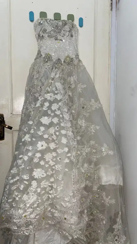 GAUN WEDING MEWAH DI JUAL MURAH