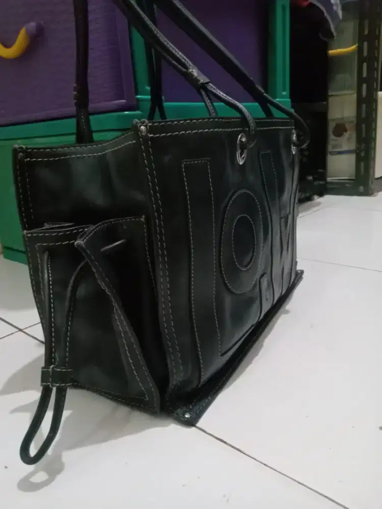 Tas lowe wanita