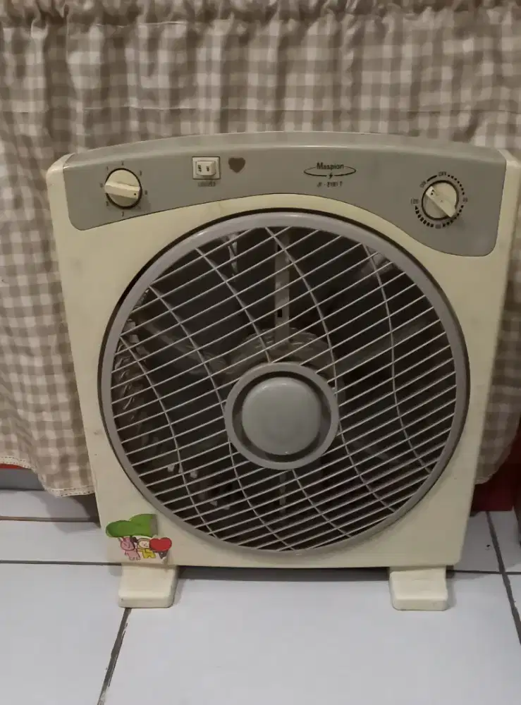 Kipas Angin Bekas