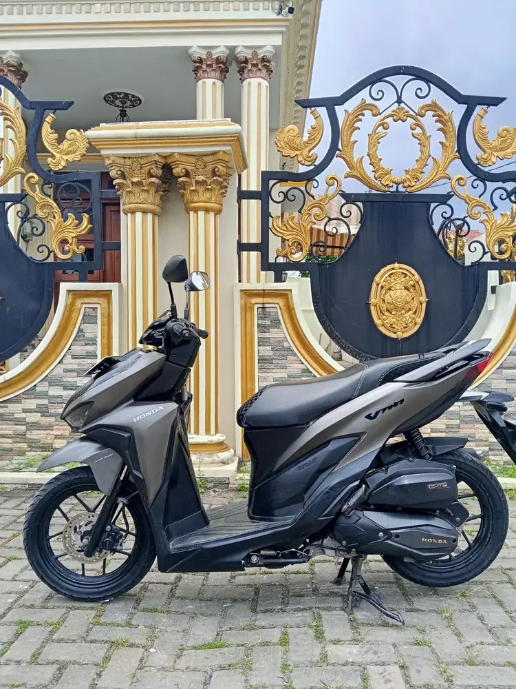 Honda Vario CBS ISS 2019 GRESS