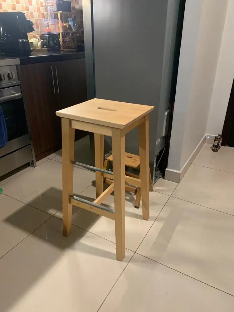 Ikea kursi bar / cafee kayu