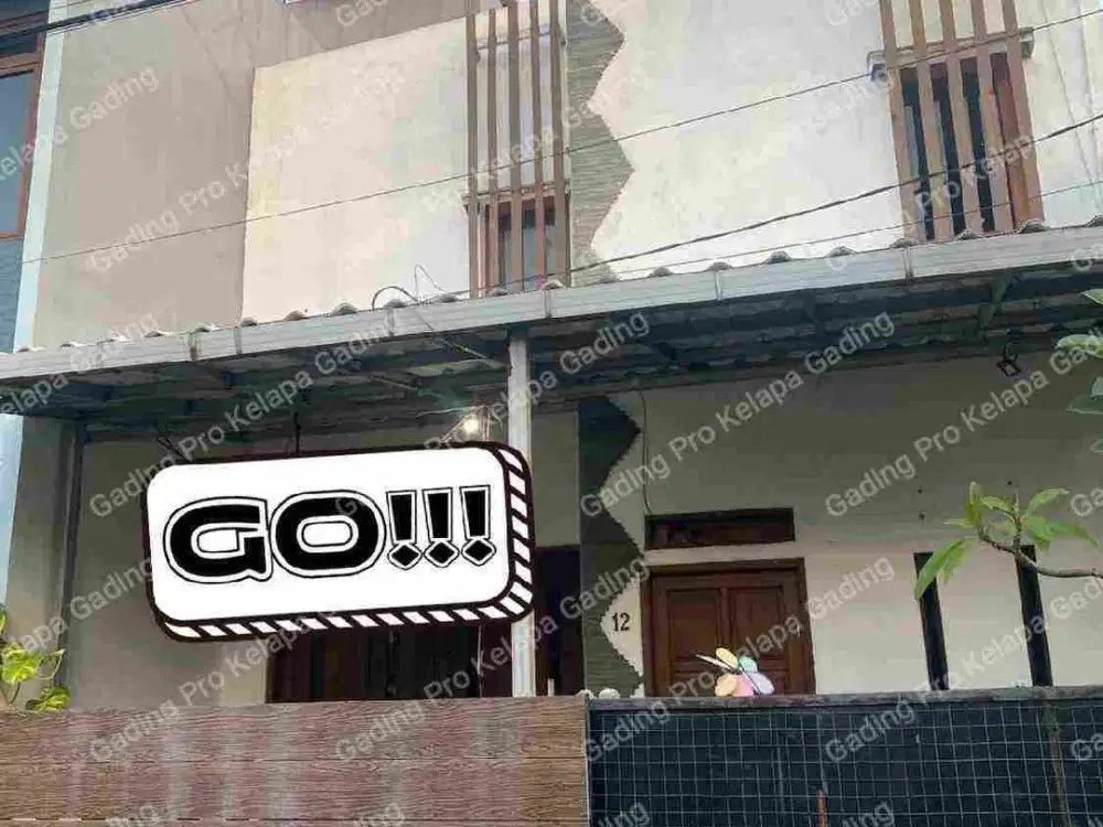 disewakan rumah bagus Lux area cempaka putih 2lt row jalan 2 mobil