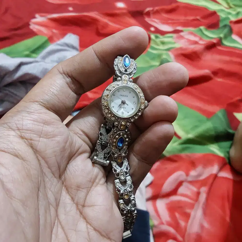 Jam tangan orkina