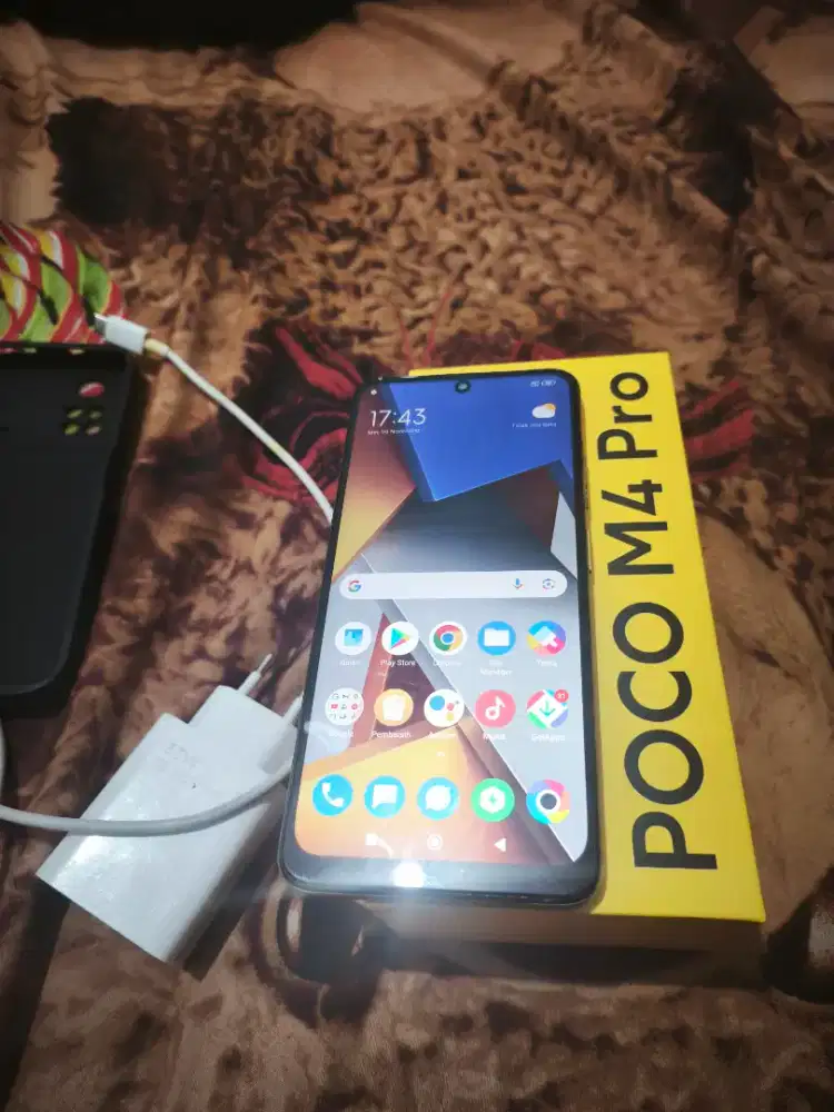 Poco m4 pro. 8/256 (ganti lcd)
