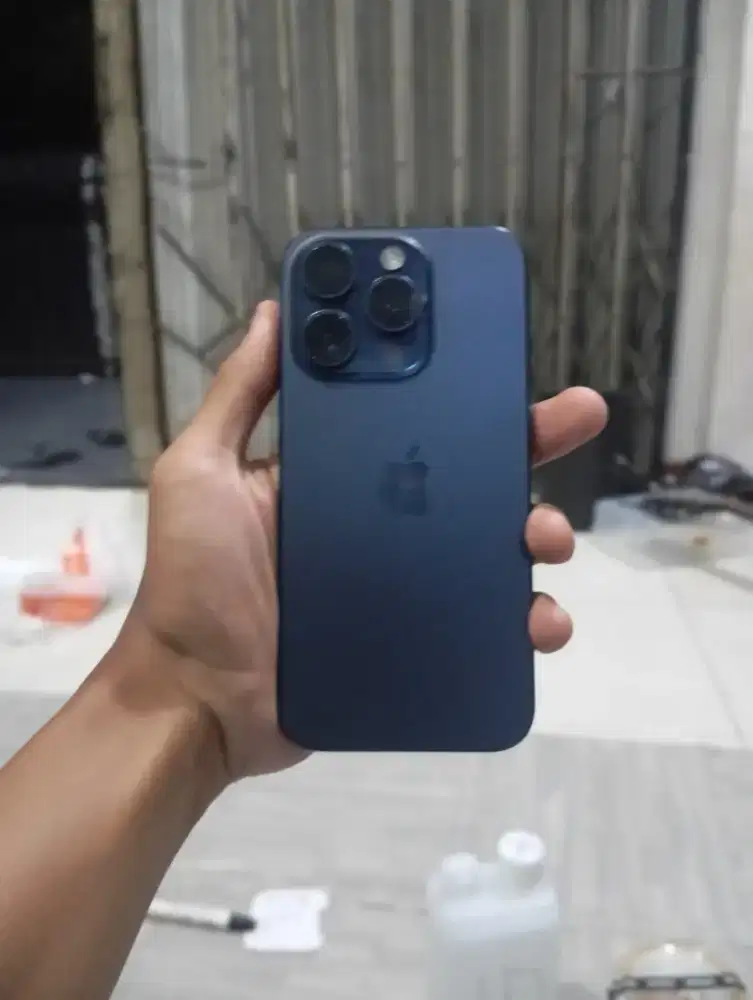 Iphone 15 pro 256gb inter