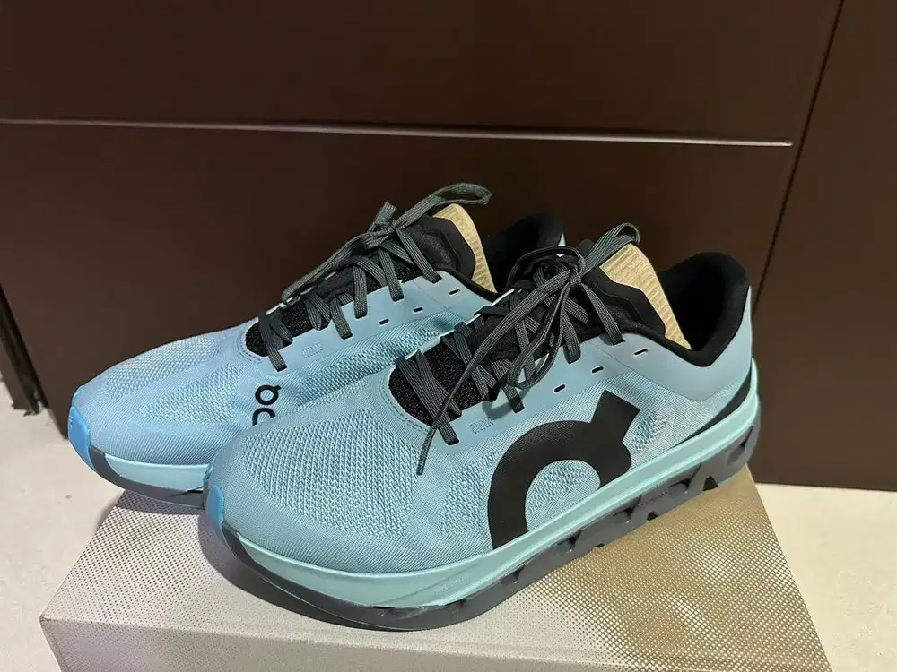 NEW PALING MURAH! ON CLOUDFLOW 5 ARCTIC STONE RUNNING SHOES