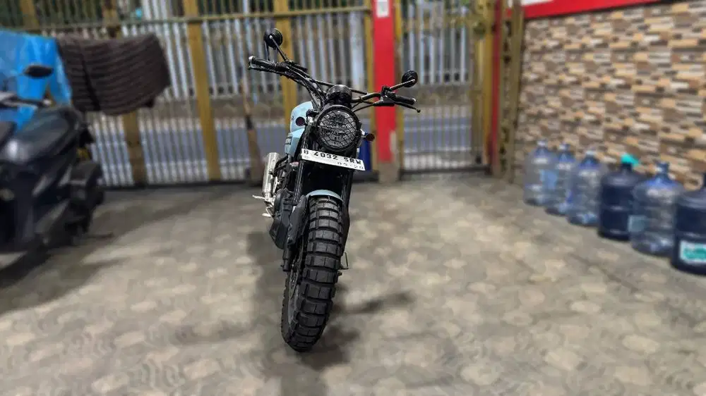 YAMAHA XSR 155 BIRU, LOK JAGAKARSA JAKSEL