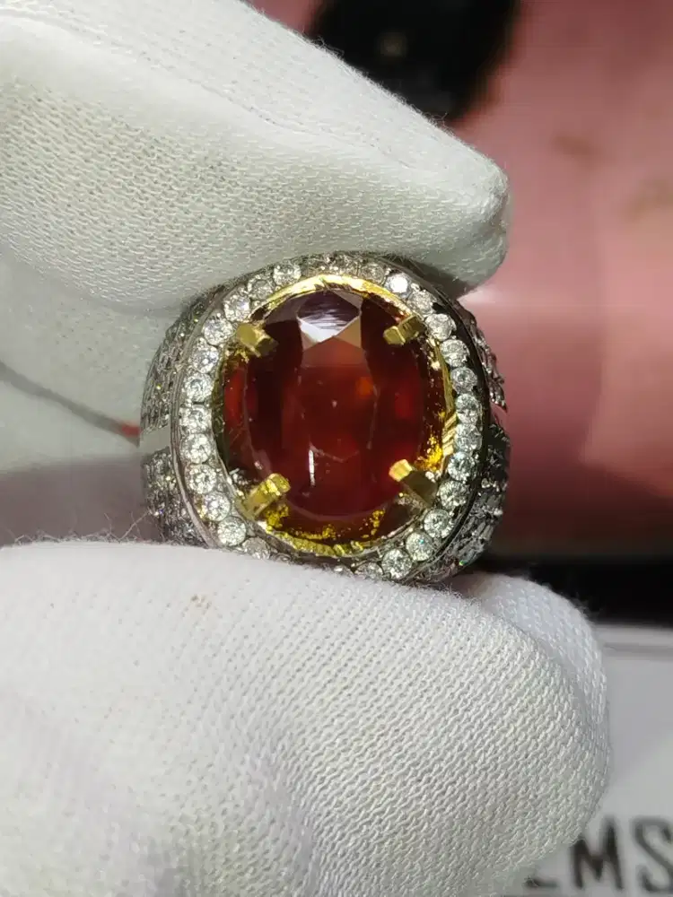 CINCIN NATURAL HESSONITE GARNET CEYLON SRILANKA 5,30CT PLUS MEMO