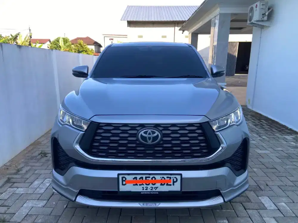 Innova Zenix Hybrid V Modellista Matic