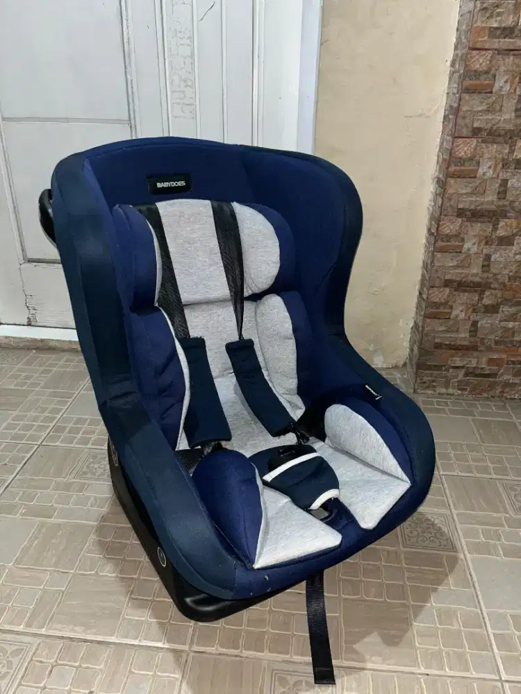 PRELOVED Carseat Babydoes